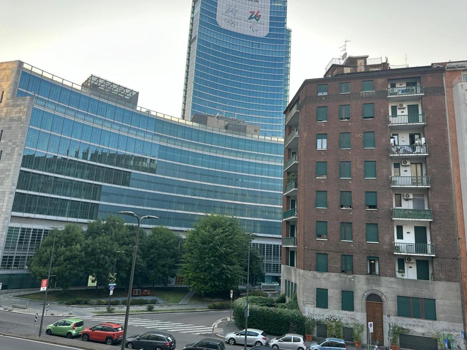 5Min Da Stazione Centrale Milan Exterior photo